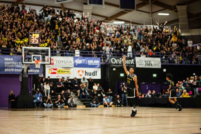 Central Catholic Roosevelt 6A Oregon boys basketball final 2024 Naji Saker-8